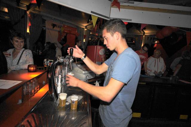 slideshow image