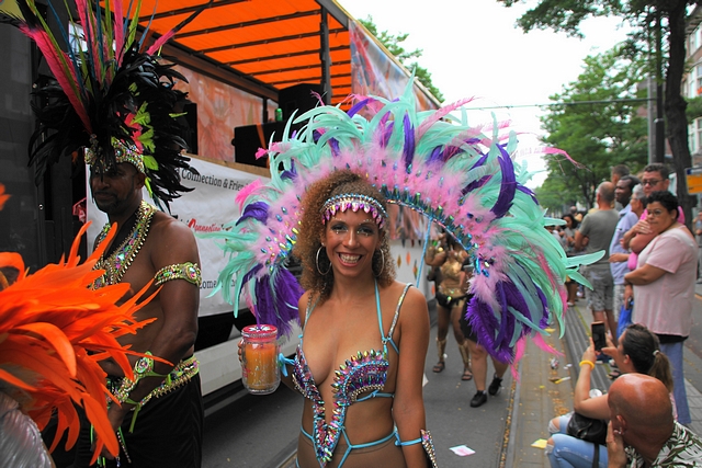 slideshow image