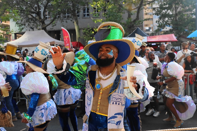slideshow image